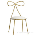 モダンな新しいThe Emily＆Meritt Bow Chair